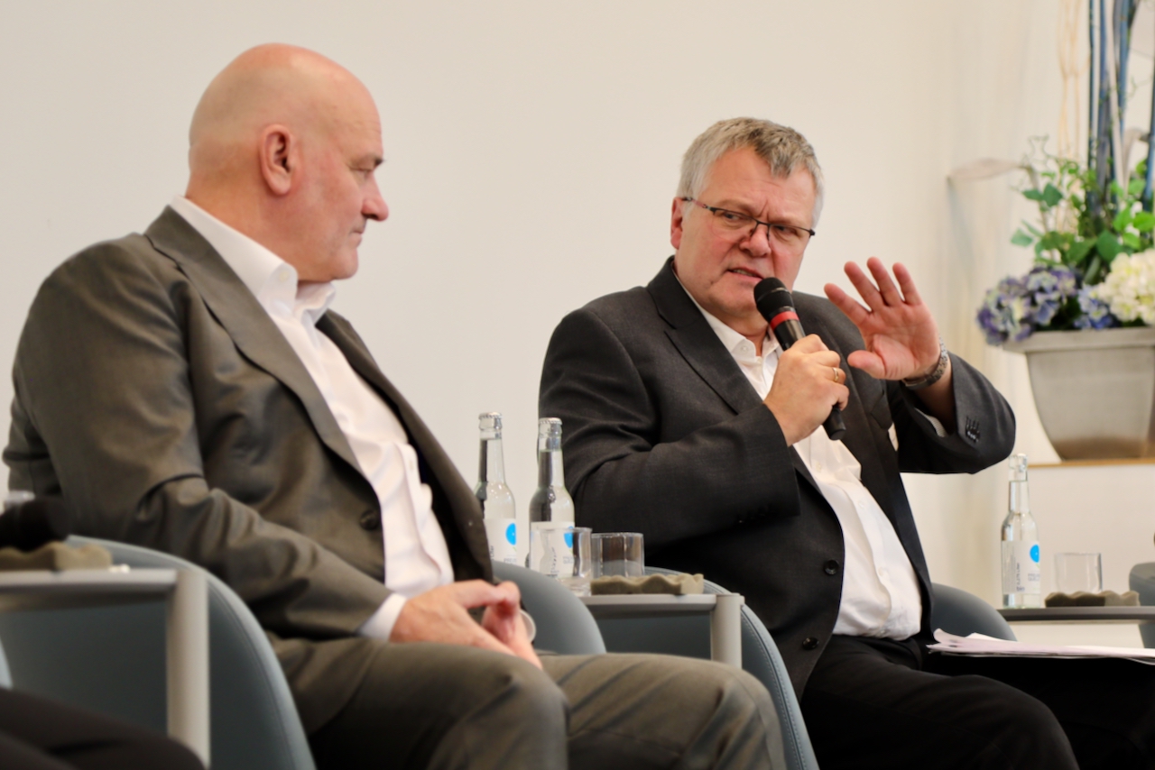 Brandenburger-Verkehrkonferenz-von-Crumbach31.jpeg